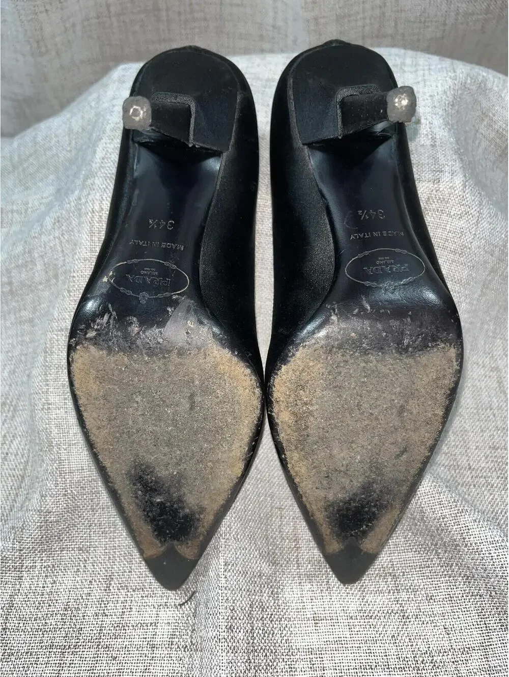 Prada Black Silk Satin Pumps 34.5 GUC - Picture 7 of 9